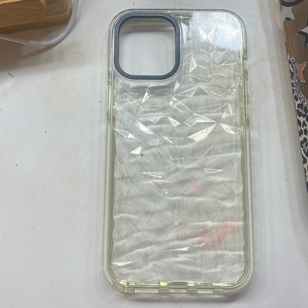 Clear wavy iPhone 12 Pro Max
